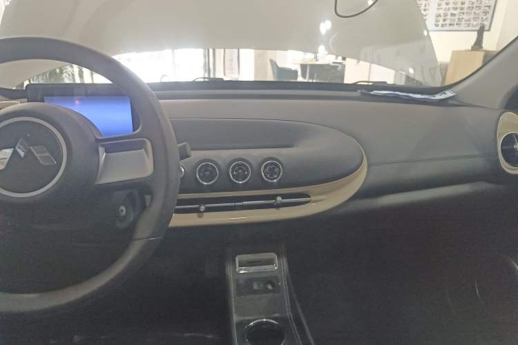 Used Wuling Bingo 2023 203km Light Edition
