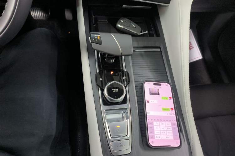 Used Changan CS75 PLUS 2024 3rd Generation Champion Edition 1.5T Intelligent Drive Dynamic Model