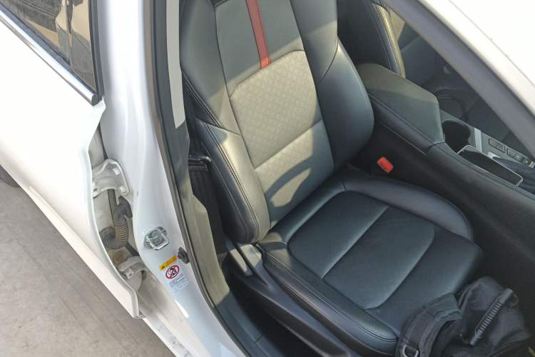 Used Changan Eado 2020 PLUS Blue Whale NE 1.4T GDI DCT Prestige Model
