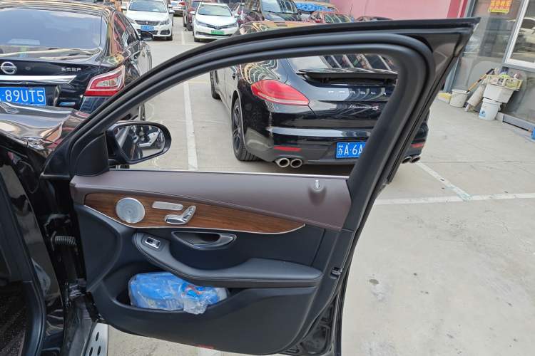 Used Mercedes-Benz GLC 2021 GLC 300 L 4MATIC Dynamic Model
