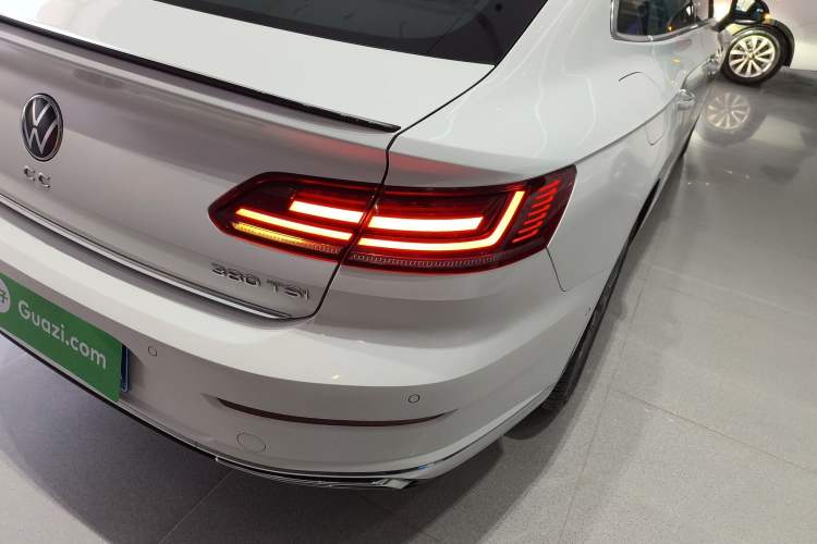 Used Volkswagen FAW-Volkswagen CC 2023 380TSI Striking Edition
