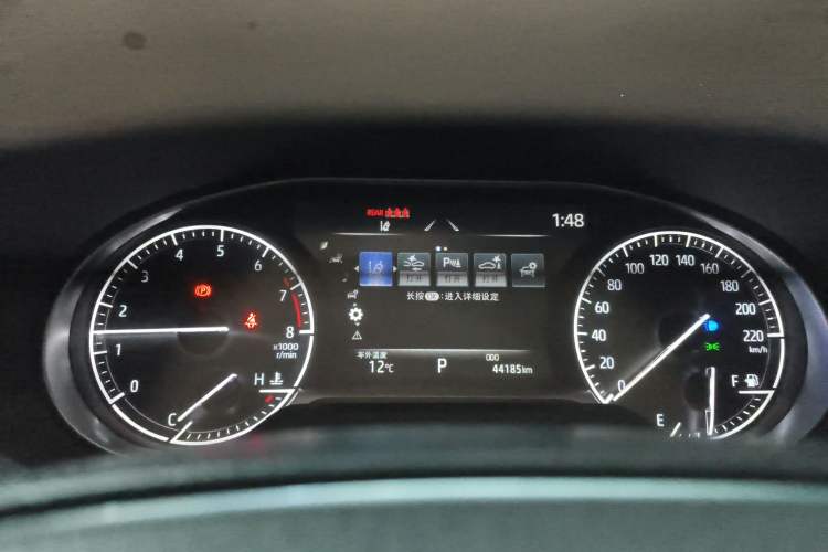 Used Toyota Harrier 2022 2.0L CVT Two-Wheel Drive Deluxe Edition