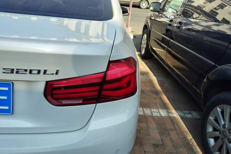 Used BMW 3 Series 2019 320Li Fashion Model
