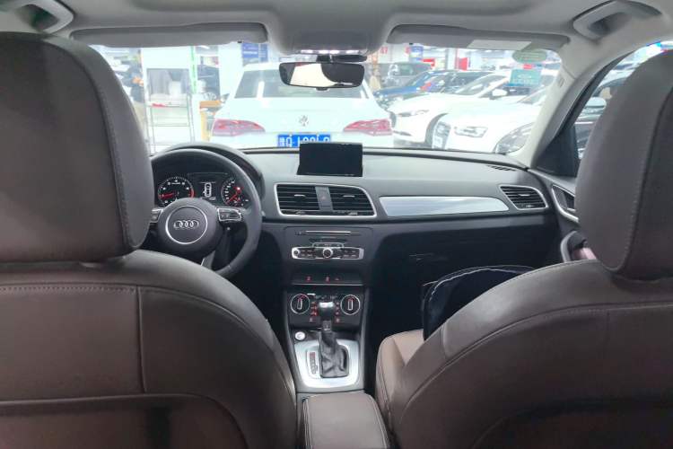 Used Audi Q3 2018 30th Anniversary Edition 30 TFSI Style Model
