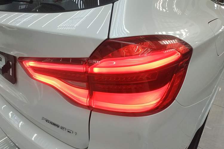 Used BMW X3 2018 xDrive30i Luxury Model M Sport Package China V
