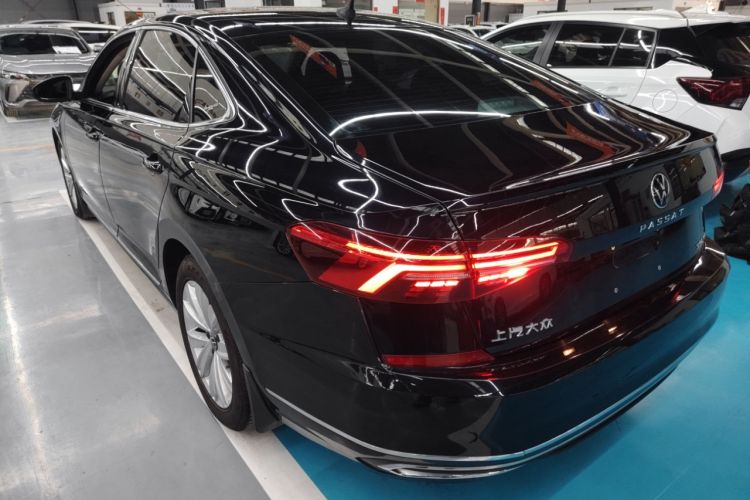 Used Volkswagen Passat 2020 Facelift 330TSI Elite Edition China VI Standard