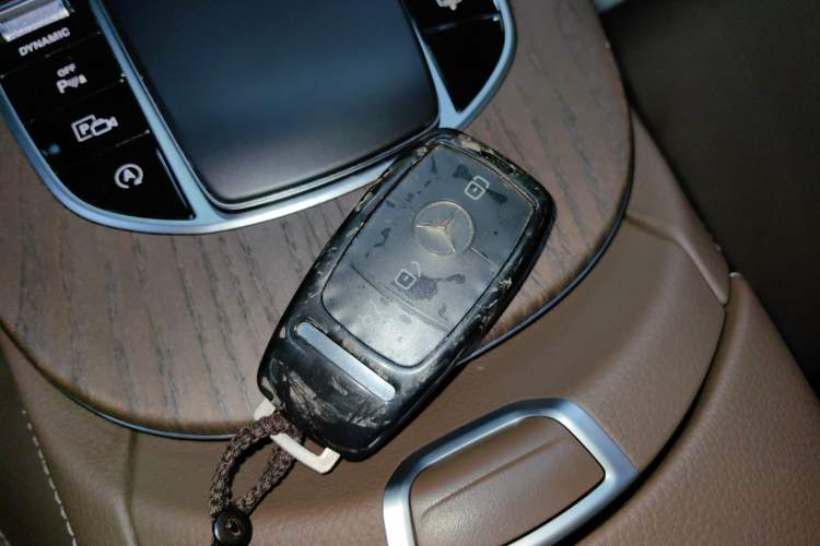 Used Mercedes-Benz E-Class 2021 Restyled E 300 L Luxury Edition
