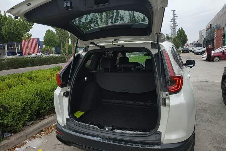 Used Honda CR-V 2021 240TURBO CVT 2WD Black Jazz Edition
