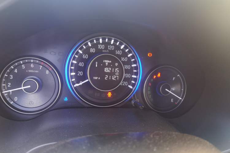 Used Honda Crider 2015 1.8L automatic comfort version
