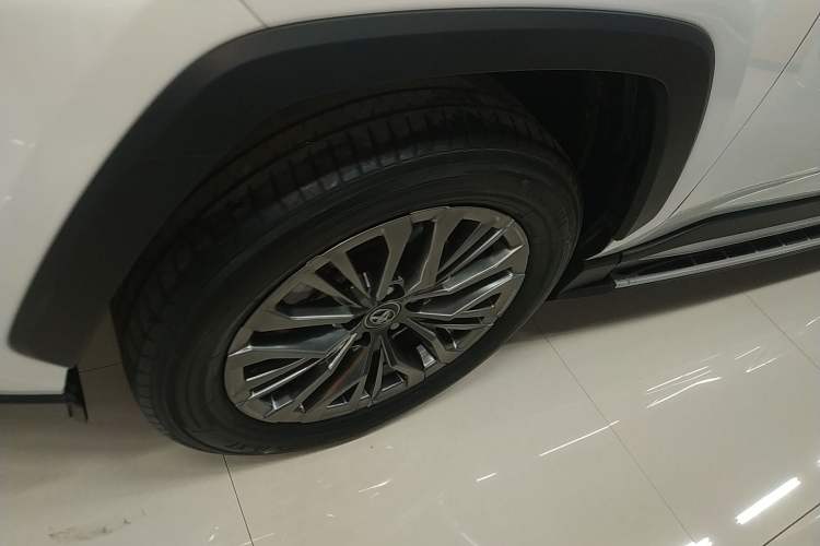 Used Toyota Wildlander 2022 2.0L CVT Two-Wheel Drive Luxury PLUS Edition