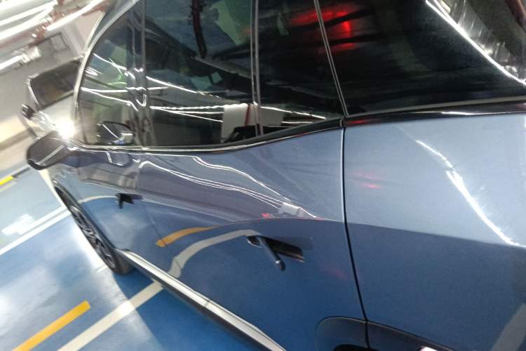 Used Nio ES8 2020 580 km Signature Edition 7-Seater Version
