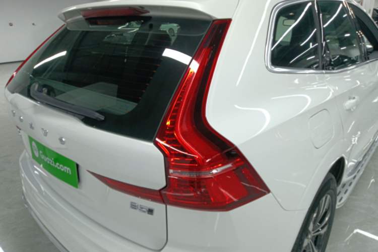 Used Volvo XC60 2022 B5 4x4 Zhiyi Luxury Edition
