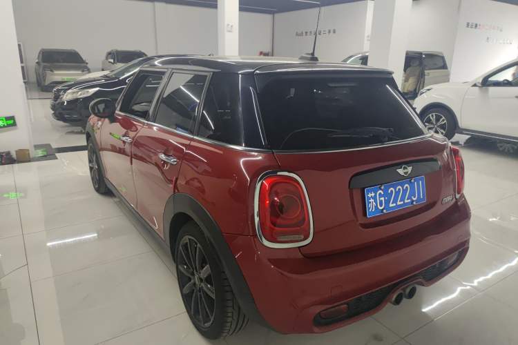 Used  MINI 2016 2.0T COOPER S Pioneer Edition Five-Door Model
