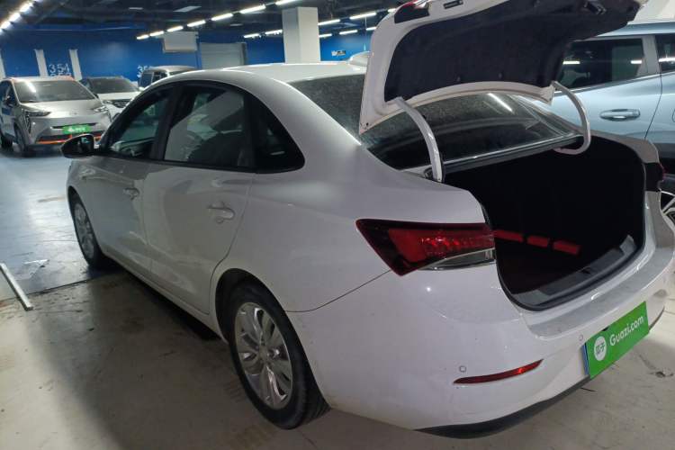 Used Buick GT 2018 15T Manual Elite Version China V Standard
