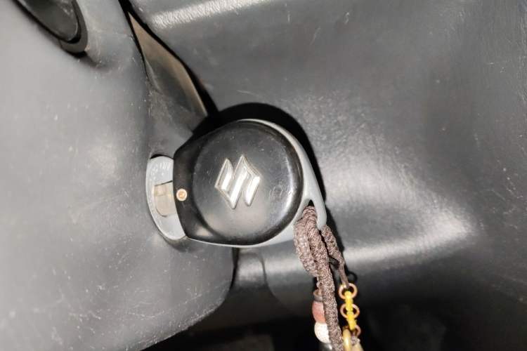 Used Suzuki Jimny 2015 1.3 AT JLX