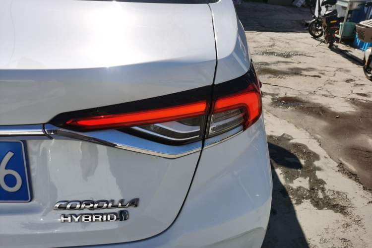 Used Toyota Corolla 2022 Dual-Motor 1.8L E-CVT Pioneer Edition