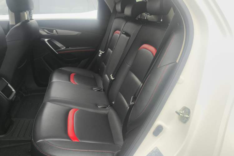 Used Changan CS55 2018 1.5T Automatic Colorful Edition China V Standard
