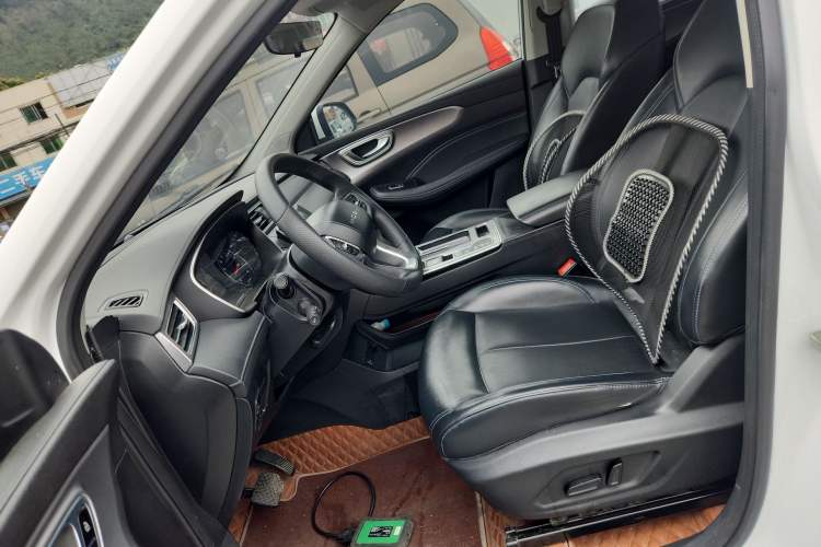 Used Roewe RX5 2020 PLUS 300TGI Automatic Ali National Style Luxury Edition