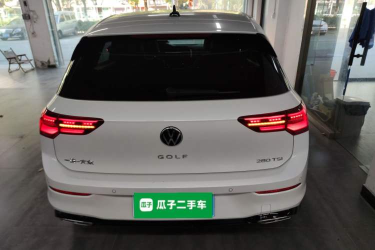 Used Volkswagen Golf 2023 Facelift 280TSI DSG R-Line Lite
