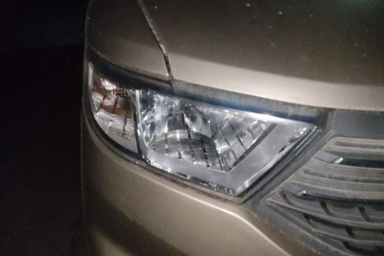 Used Wuling Hongguang V 2019 1.5L Enjoyment Version China VI LAR
