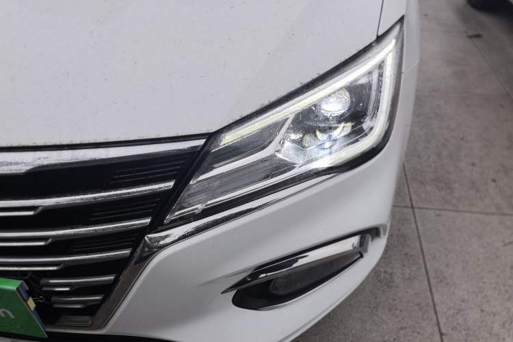 Used Roewe i5 2020 1.5L Automatic 4G Connect Luxury Flagship Edition
