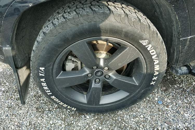 Used Land Rover Defender 2025 110 3.0T P400 – Dynamic HSE