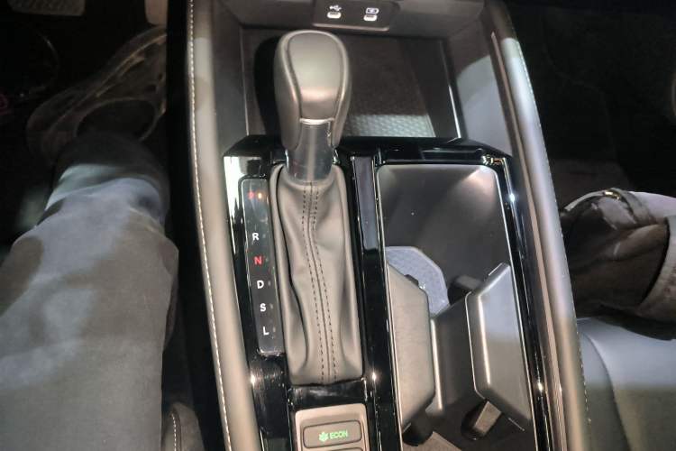 Used Honda Inspire 2023 260TURBO Deluxe Edition
