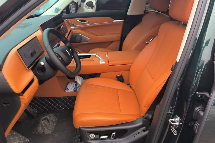 Used Wey Lanshan 2025 Four-Wheel Drive Max