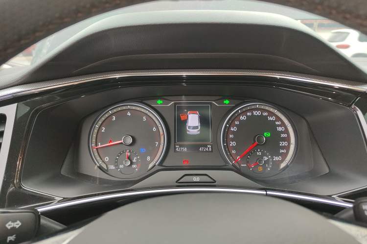 Used Volkswagen Tayron 2022 330TSI Two-Wheel Drive Luxury Smart Connectivity Version