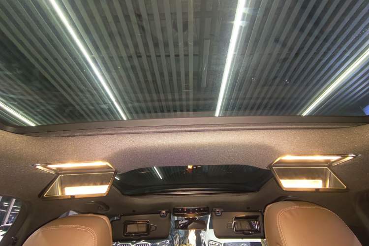 Used Mercedes-Benz E-Class 2021 Restyled E 300 L Sporty and Stylish Edition
