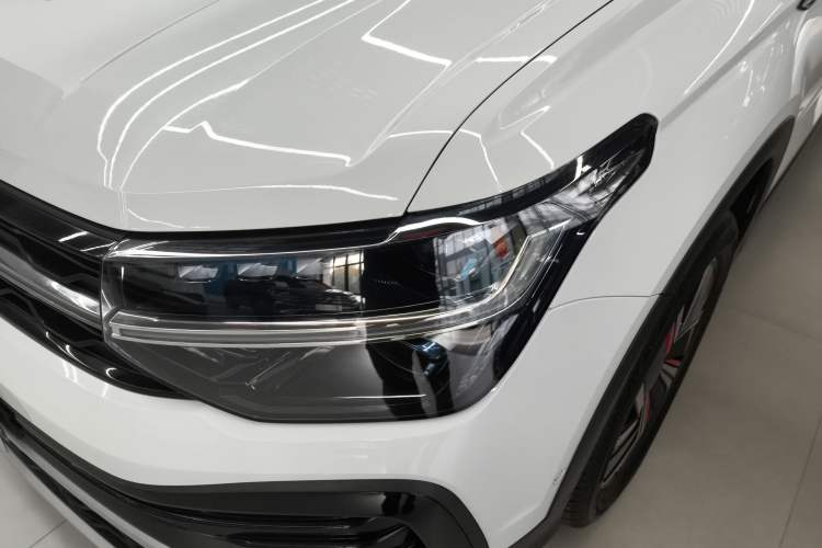 Used Volkswagen Tharu 2023 330TSI Four-Wheel Drive Moon Luxury Edition
