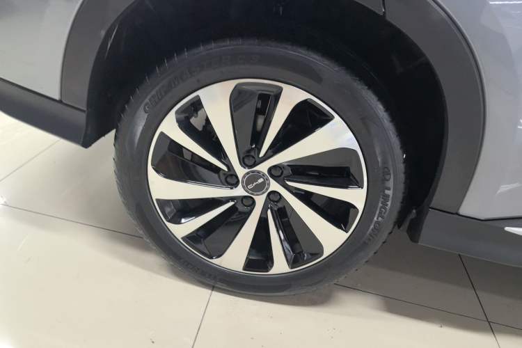 Used BYD Song PLUS New Energy 2023 Champion Edition EV 520KM Prestige Model
