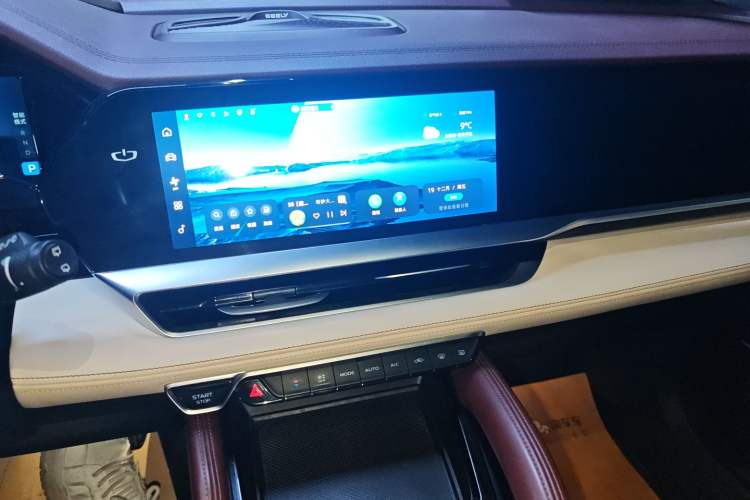 Used Geely Auto Monjaro L 2021 2.0TD DCT EVO Two-Wheel Drive Prestige Version
