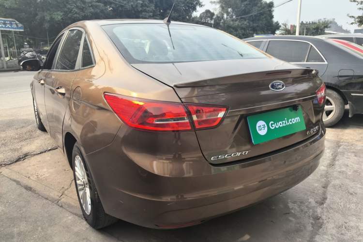 Used Ford Escort 2015 1.5L Manual Comfort Model