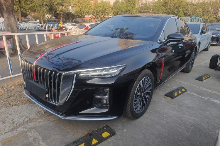 Used Hongqi H5 2024 2.0T Automatic Smart Connect Flagship Edition
