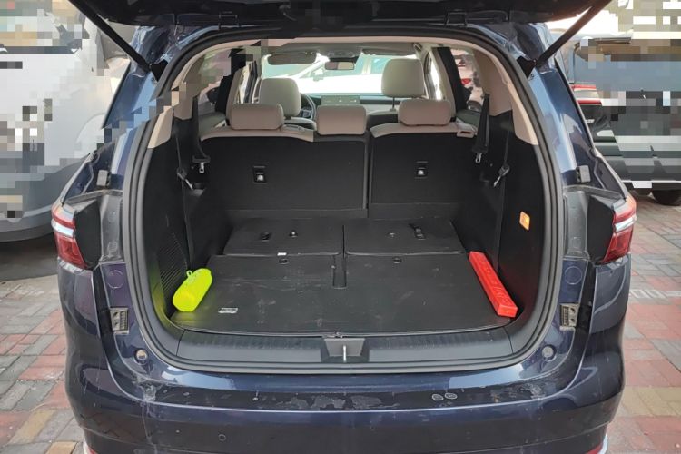 Used BYD Song MAX New Energy 2022 DM-i 105KM Flagship Model
