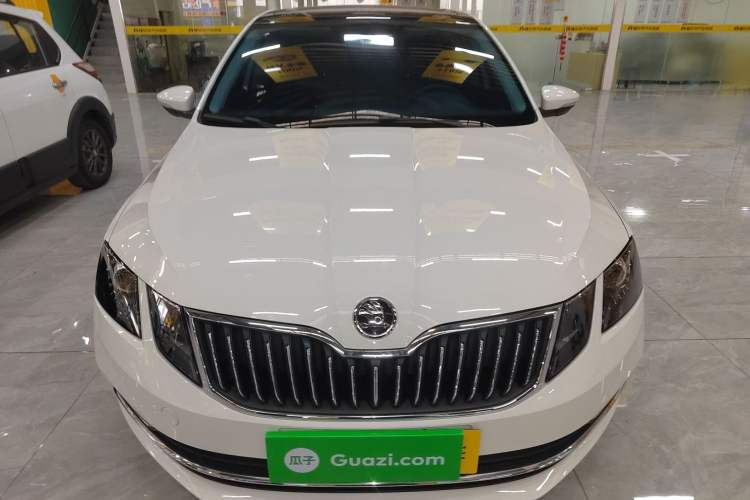 Used Skoda Octavia 2018 TSI230 DSG Comfort Edition
