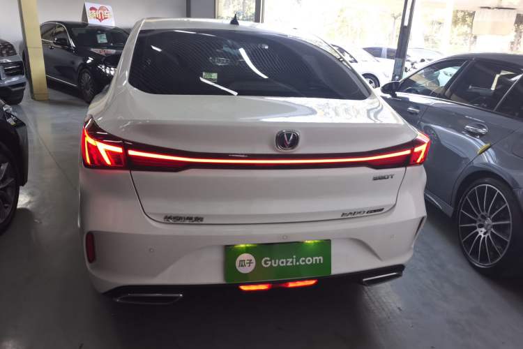 Used Changan Eado 2024 PLUS Blue Whale NE 1.4T GDI DCT High-Energy Edition
