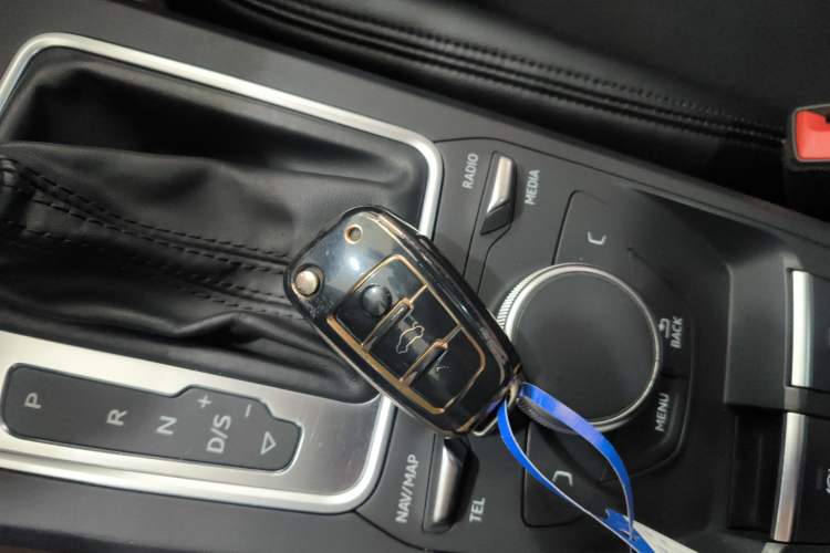 Used Audi Q2L 2018 35 TFSI Launch Exclusive Edition China V