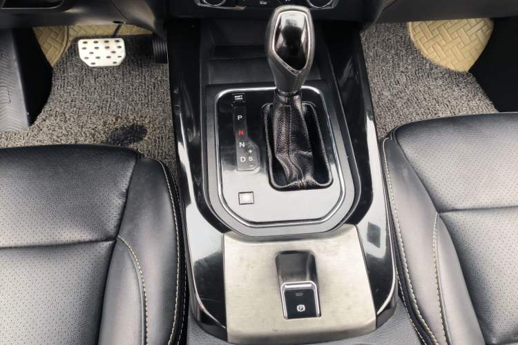 Used Dongfeng Fengon S560 2018 1.8L CVT Prestige Model