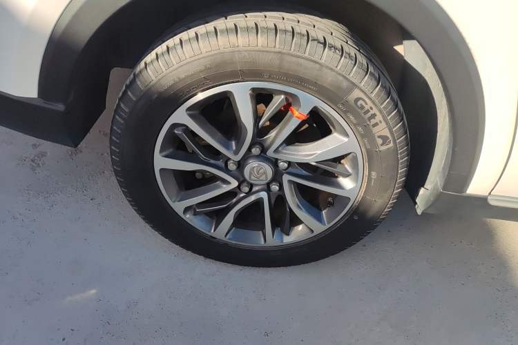 Used Baojun 730 2021 1.5L Manual Fashion Version 7 Seats
