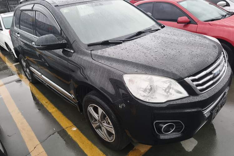 Used Haval H6 2016 Upgraded Model 1.5T Automatic Two-Wheel Drive Elite Version
