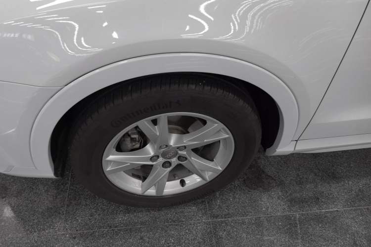 Used Audi Q3 2017 35 TFSI Fashion Model
