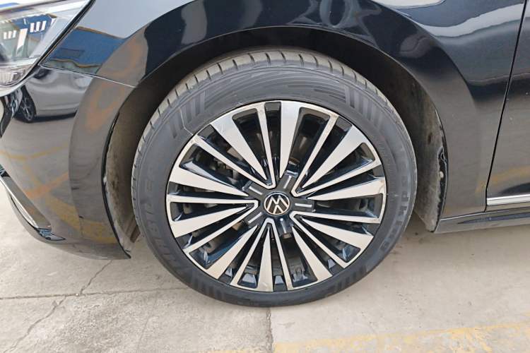 Used Volkswagen Passat 2021 330TSI Luxury Edition
