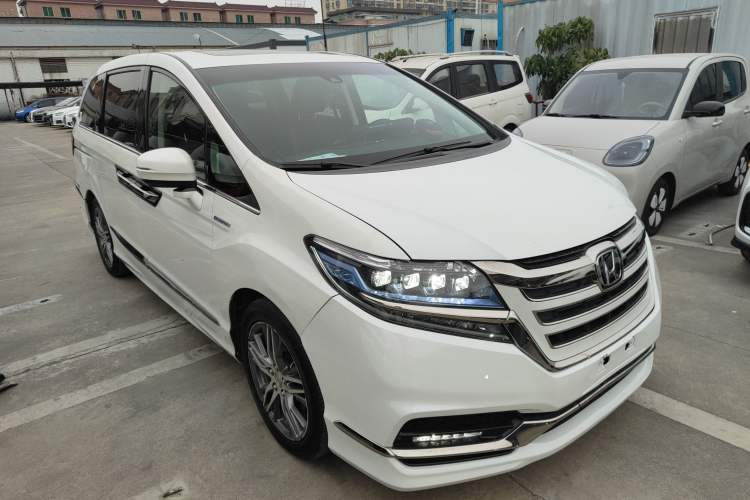 Used Honda Elysion 2019 2.0L Hybrid Luxury Edition
