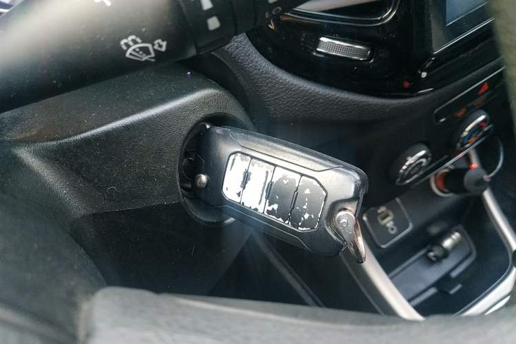 Used  Compass 2017 200T Automatic Enjoyment Version
