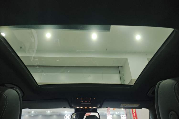 Used Mercedes-Benz GLC 2018 GLC 300 4MATIC Sport Edition
