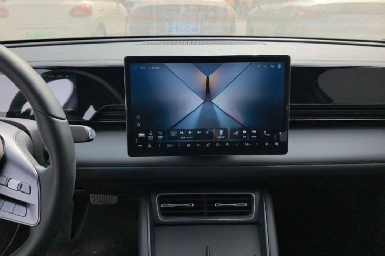 Used BYD Qin L 2025 EV 545KM Beyond Version
