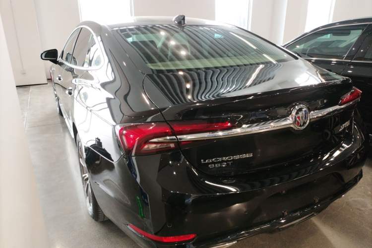 Used Buick LaCrosse 2022 652T Luxury Version