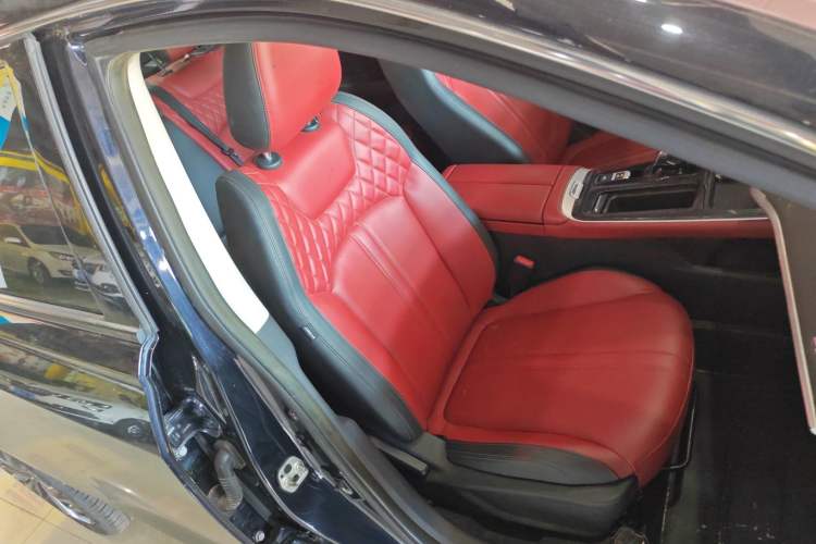 Used Dongfeng Aeolus Yixuan MAX 2021 1.5T Ultra-Stylish Trendsetter Edition
